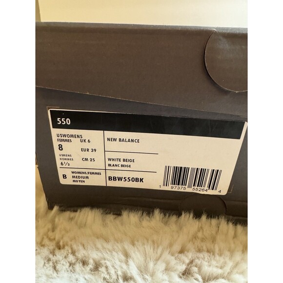 New Balance 550 Sneakers Running Walking White/cream Women Size 8 New in Box - Picture 3 of 8